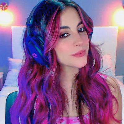 HEYESTEE: EXORCISMOS Y VIVIR EXPERIENCIAS PARANORMALES | Podcast de terror 37