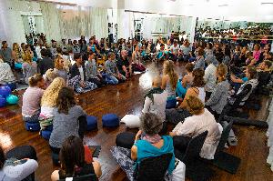 Episode 3: Networking & Getting to Know your Yoga Community