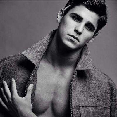 Que podemos hacer con Mauricio?