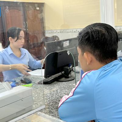 Chính phủ với người dân - Xây dựng chính quyền cơ sở gần dân, sát dân