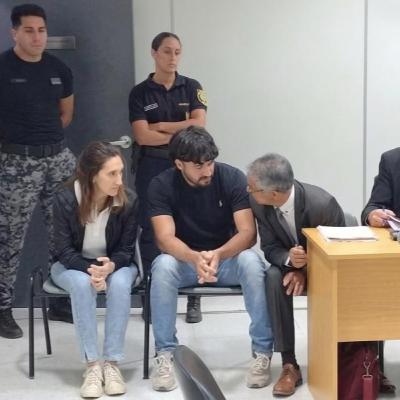 Condenaron a los responsables de la firma AKSA a prisión de efectivo cumplimiento Condenaron a los responsables de la firma AKSA a prisión de efectivo cumplimiento