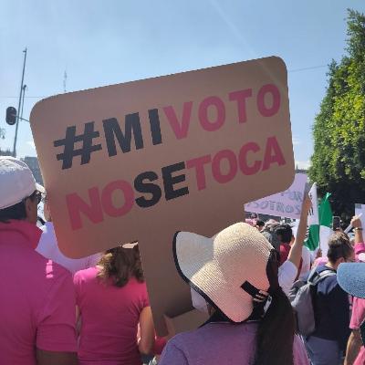Mexiko: Demonstration gegen die Wahlrechtsreform 2023 Mexiko: Demonstration gegen die Wahlrechtsreform 2023