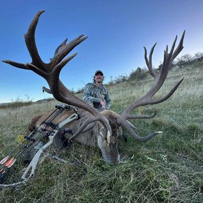 EPISODE 27: Ty Cameron's Crazy Archery Hunt in New Zealand EPISODE 27: Ty Cameron's Crazy Archery Hunt in New Zealand