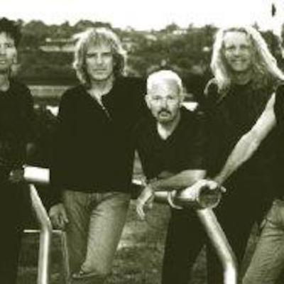 Take It On The Run  **REO Speedwagon** Take It On The Run  **REO Speedwagon**