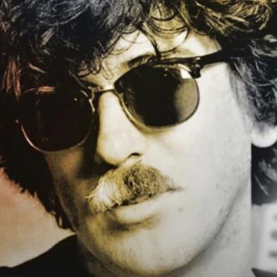 Charly Garcia, la Máquina de Hacer Canciones