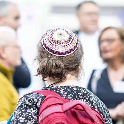 Jüdisches Leben - Autorin Cazés: Der 7. Oktober betrifft alle Lebensbereiche