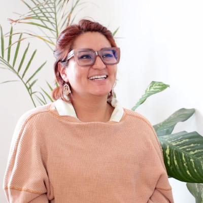 16 | Flor Heras_Reina Negra