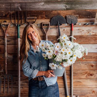 Growing Kindness™: From a Cut Flower Garden Into a Global Movement Growing Kindness™: From a Cut Flower Garden Into a Global Movement