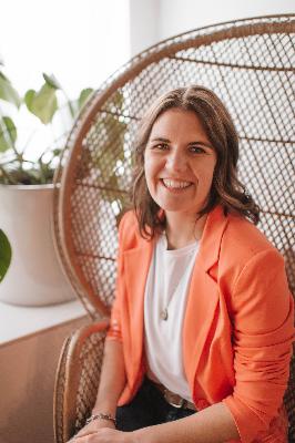 💛 Letting Go of Striving with Kylie Hein: How to Find God’s Peace in the Noise