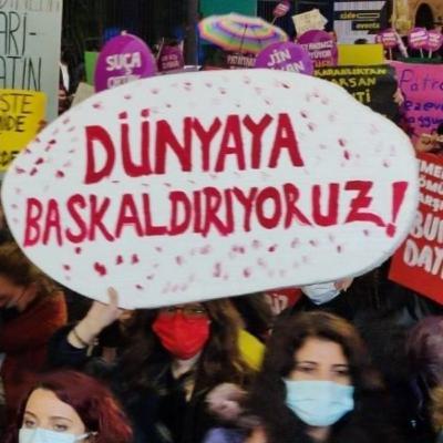 Ayşe Kaşıkırık anlatıyor: Türkiye’de erkek şiddetine karşı 33 sığınak var - Evrim Kepenek