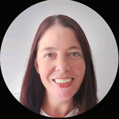 Episode 35: Suzanne Holland: Redefining Leadership – Letting Go of the Superwoman Myth Episode 35: Suzanne Holland: Redefining Leadership – Letting Go of the Superwoman Myth