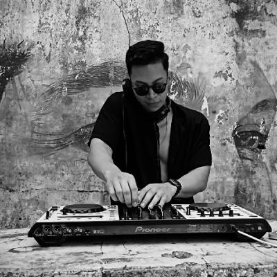 SUNSET LOVERS EP.11 #HOUSE #TECH #GROOVIN #MINIMAL #DEEP