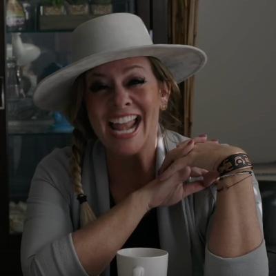 Crystal Cameron (E5S8)