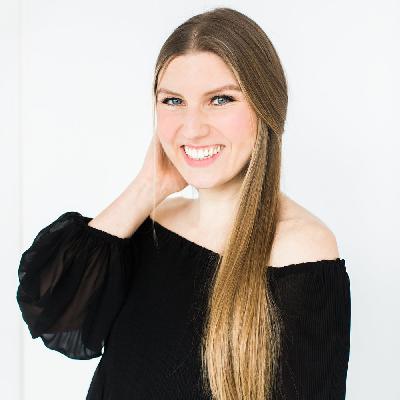 How to Create A Wildly Successful Online Business With Kelly Trach