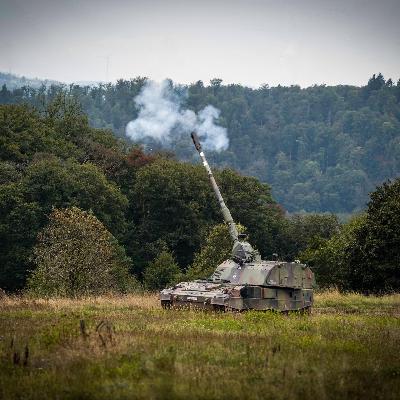 Bundes-Wehr will versprochene Grund-Stücke behalten Bundes-Wehr will versprochene Grund-Stücke behalten