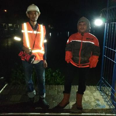 POD EPS 9 - Ngengengster life Gen X
Vs Anak Ngongkrong Milenial