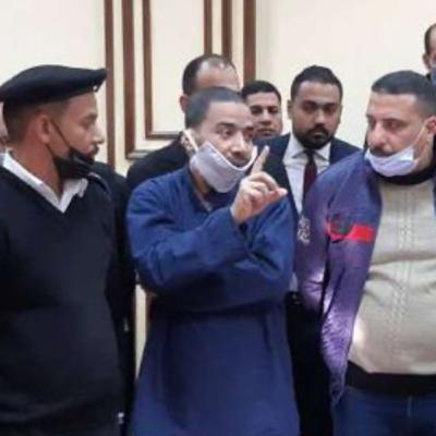 قصة حقيقية أغرب من الخيال.. السفاح قذافي قاتل صديق عمره ومراته وأخت خطيبته والبنت اللي شغالة معاه