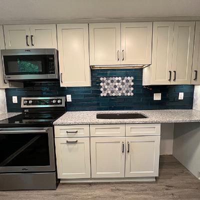 Steve and Donna Stein:  We came with a checklist!