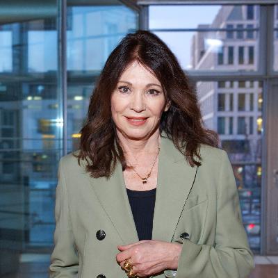 Iris Berben liest "Kabarett der Namenlosen" - Schicksale vertriebener Künstler*innen