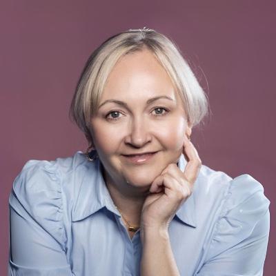 The Sarah Williams One: Challenging the boundaries of tradition