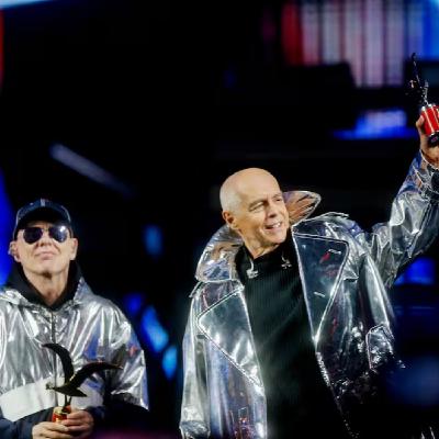 La prensa chilena se rinde ante el impecable espectáculo de Pet Shop Boys en el Festival de Viña del Mar. La prensa chilena se rinde ante el impecable espectáculo de Pet Shop Boys en el Festival de Viña del Mar.