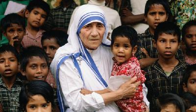 Los tres mensajes de Dios a Teresa de Calcuta que cambiaron su vida para siempre Los tres mensajes de Dios a Teresa de Calcuta que cambiaron su vida para siempre