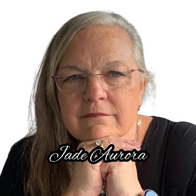 Journey of Transformation: The Path from Accountant to Transformative Coaching with Jade Aurora