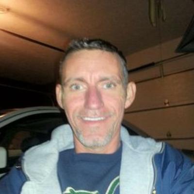 S2 E6: Grief, Humor & Pajamas At A Funeral! *In memory of Dan S2 E6: Grief, Humor & Pajamas At A Funeral! *In memory of Dan