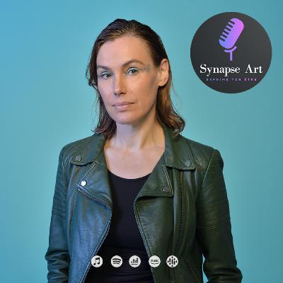 #10 Emma BLUNE "La première fois que j'ai chanté sur scène, je me suis senti toute nu..." - SYNAPSE ART