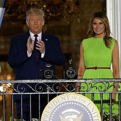 Puccinni se vuelve Trumpista en el cierre de la convención republicana. Puccinni se vuelve Trumpista en el cierre de la convención republicana.