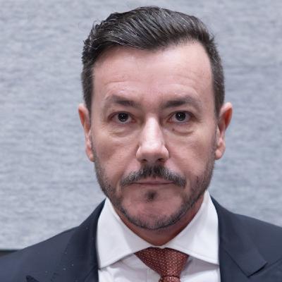 Gerichtsurteil für René Benko – Kommen Reiche mit allem durch?