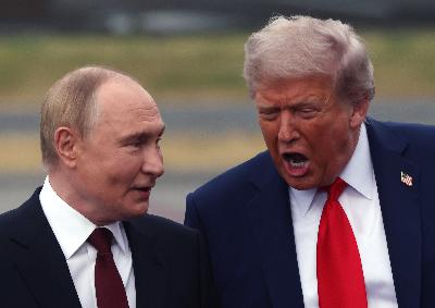 El Braserillo: El levantamiento de restricciones al petróleo ruso, el acercamiento de Trump a Putin y las elecciones en Castilla y León (13/03/2026) El Braserillo: El levantamiento de restricciones al petróleo ruso, el acercamiento de Trump a Putin y las elecciones en Castilla y León (13/03/2026)
