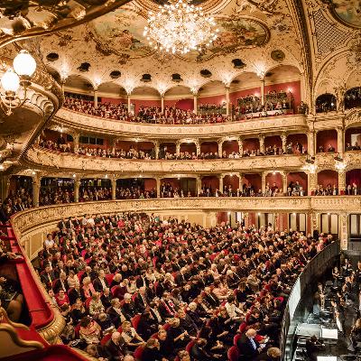 Un tenore, un sovrintendente e un regista