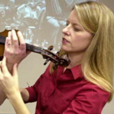 Ep 21: Moving Well to Play Better with Bronwen Ackermann