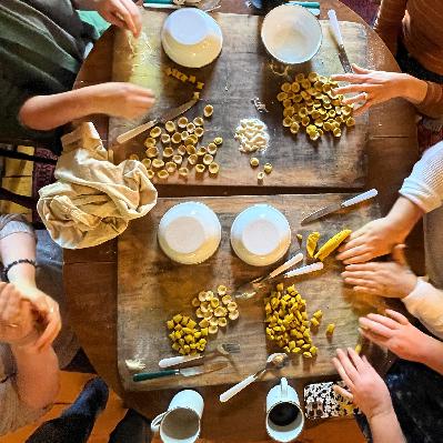 Ep.36 A Taste of Herbal Magic with Melissa Laurita Kohl Ep.36 A Taste of Herbal Magic with Melissa Laurita Kohl