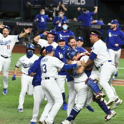 S2 Ep 15:Playoffs Week 5: Justin Turner has Covid, Randy breaks another record, and Dodgers win!!!!! S2 Ep 15:Playoffs Week 5: Justin Turner has Covid, Randy breaks another record, and Dodgers win!!!!!