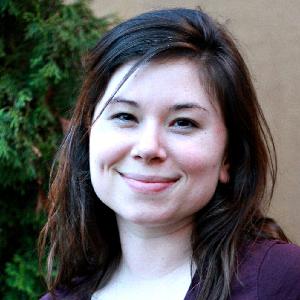 Episode 3 – Vaping, Hookah and Tobacco Alternatives with Dr. Caroline Cobb