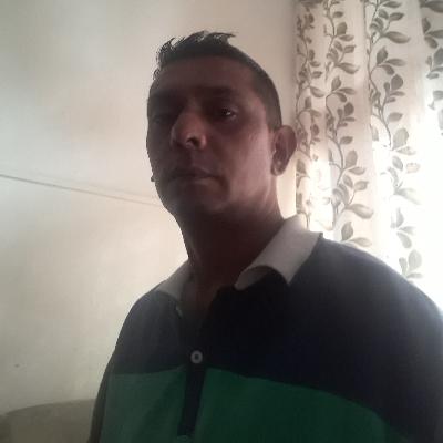 Lolo, Bebo & The Kapoors Lolo, Bebo & The Kapoors