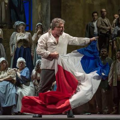 De poetas, revoluciones y guillotinas: Andrea Chénier