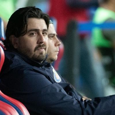 SIN REFUERZOS , SIN JJ , SIN ALMA, SIN QUE NADIE SALGA A DECIR NADA (Pero con una serie bien perrona) SIN REFUERZOS , SIN JJ , SIN ALMA, SIN QUE NADIE SALGA A DECIR NADA (Pero con una serie bien perrona)