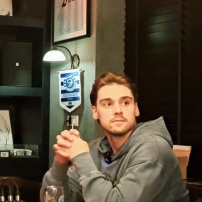 Thomas Kok weet het wel: "Knallen en zo hoog mogelijk eindigen."