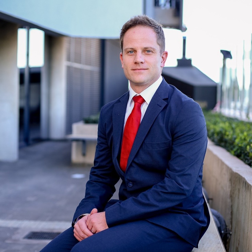 Your Money Maument with Mauritz Oberholzer - What you should consider before taking out a personal loan