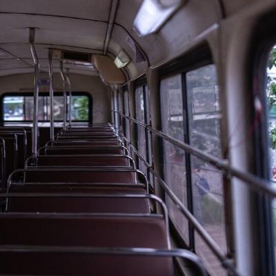 #490 劈巴最速傳說/ 唔衝出馬路嘅巴膠 ft. Swing