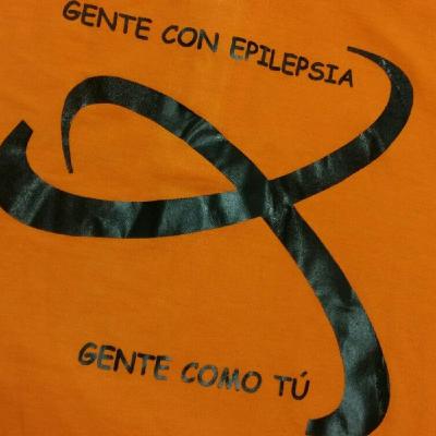 Alce y el Dr Villanueva en radio klara