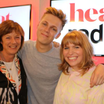 Caspar Lee and his mum Emily pop by for a chat! Caspar Lee and his mum Emily pop by for a chat!