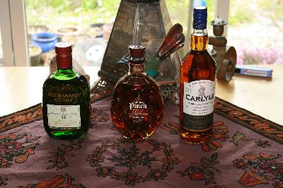 62: Episode 62: 3 Scotch Blends. Buchanan's Deluxe 12 Year, The Dimple Pinch, and Carlyle Blended Scotch Whisky
