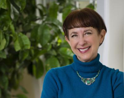 Ep 41 - Power Moms with Joann S. Lublin