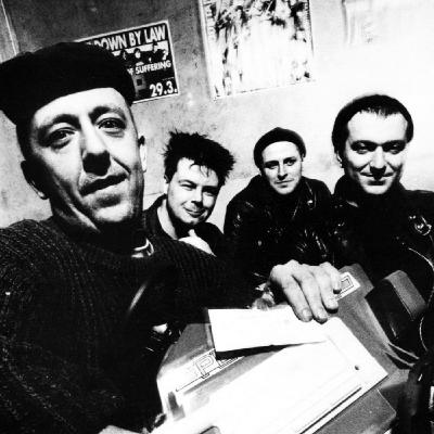 Nunca digas Punk nunca jamás con Artur, Tonight is the Blast, 28