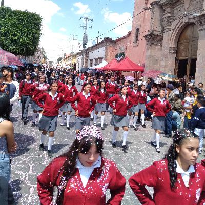 23. Narrando el desfile alusivo al 16 de sep. por la Independencia de México, en D.H., Gto🇲🇽🎉