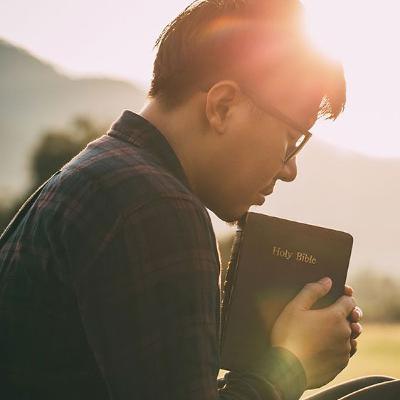 Lives of Worship: A Living Sacrifice Lives of Worship: A Living Sacrifice